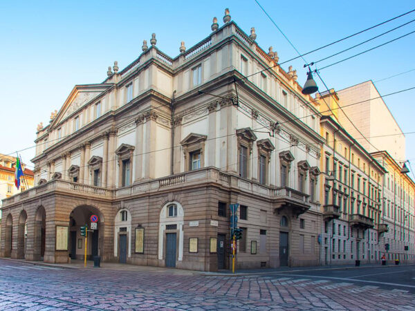 GUIDED EXPERIENCE AT LA SCALA